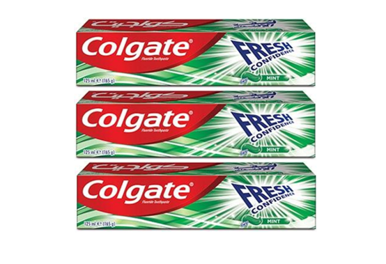Colgate Zahnpasta Fresh Confidence Refreshing Green 4x75m